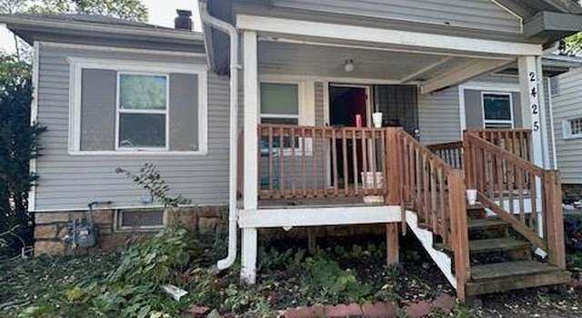 Photo of 2425 E 67th Ter, Kansas City, MO 64132
