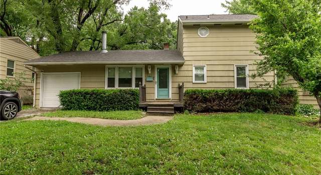 Photo of 9017 Wornall Rd, Kansas City, MO 64114