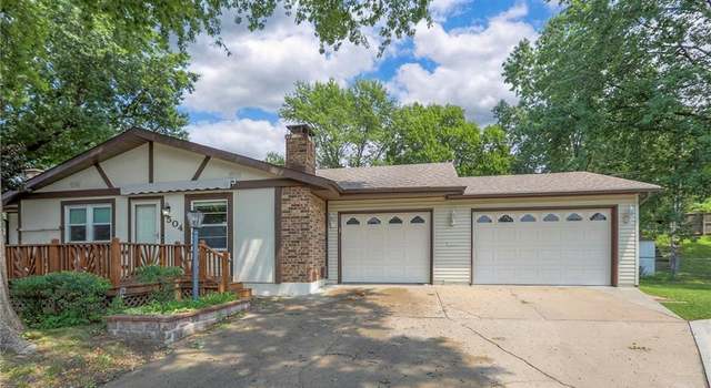 Photo of 504 Larry Cir, Independence, MO 64050