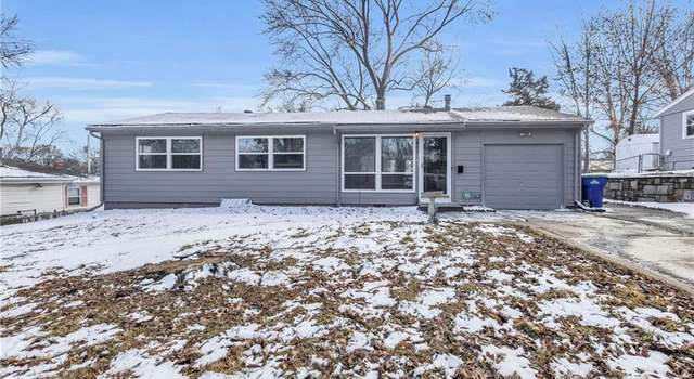 Photo of 807 NE 61st St, Gladstone, MO 64118