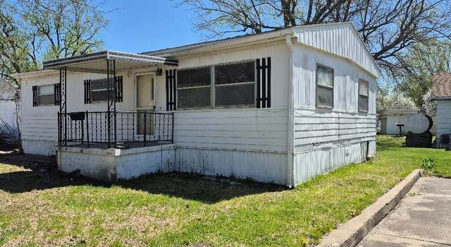 Photo of 309 E 4th St, Stanberry, MO 64489
