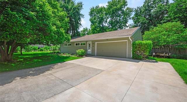 Photo of 3118 10th Ave, Leavenworth, KS 66048