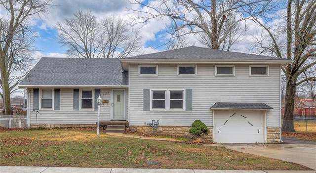 Photo of 10821 W 62nd St, Shawnee, KS 66203