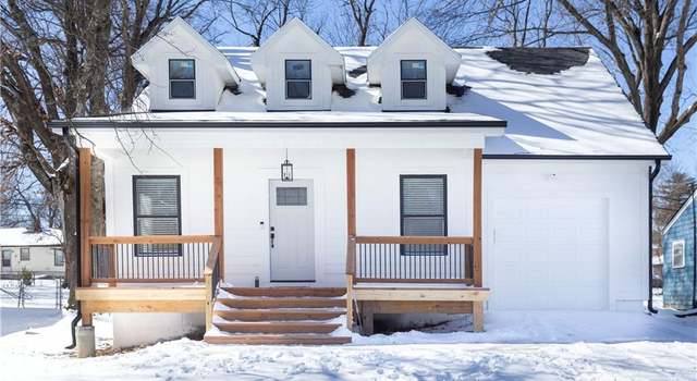 Photo of 8520 England St, Overland Park, KS 66212