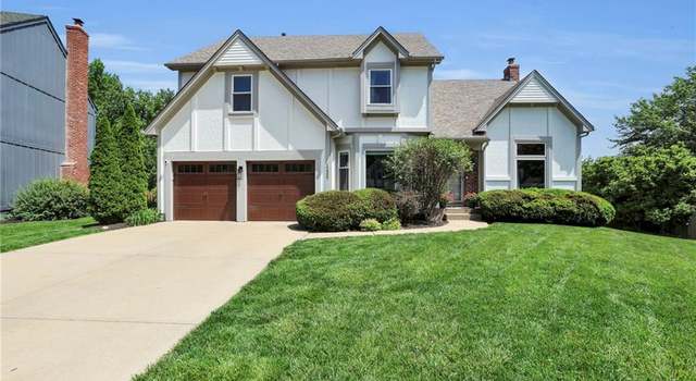 Photo of 12307 Farley St, Overland Park, KS 66213