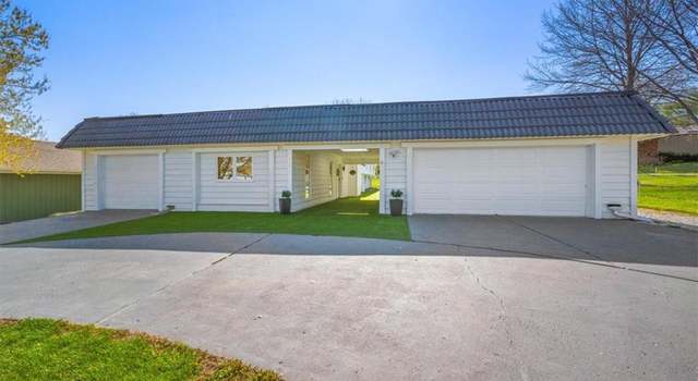 Photo of 112 Lawrence Ave, Lawrence, KS 66049