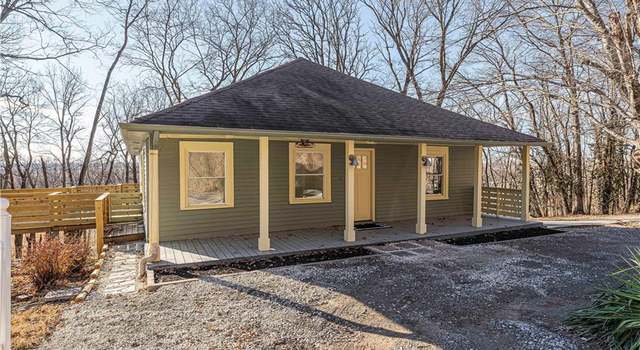 Photo of 17800 N Bluff Rd, Weston, MO 64098