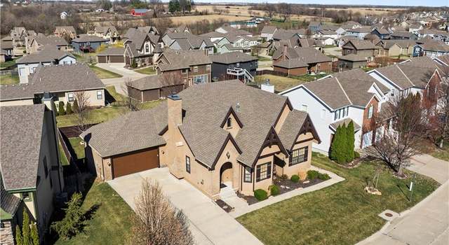 Photo of 1248 SW Wysteria Dr, Lee's Summit, MO 64082