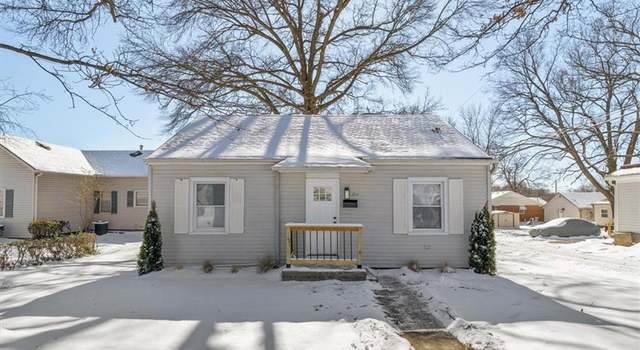 Photo of 711 E Park St, Olathe, KS 66061