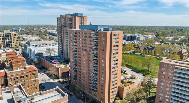 Photo of 221 W 48th St #601, Kansas City, MO 64112