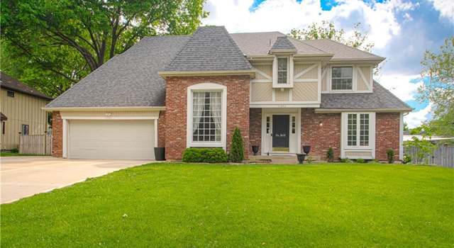 Photo of 11643 Glen Arbor Ter, Kansas City, MO 64114