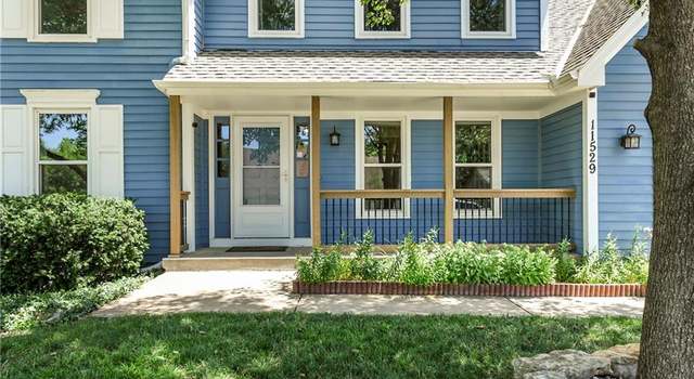 Photo of 11529 Riley St, Overland Park, KS 66210