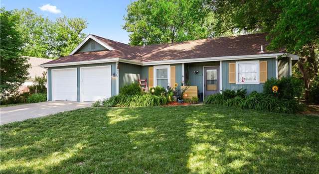 Photo of 725 Lyon St, Lawrence, KS 66044