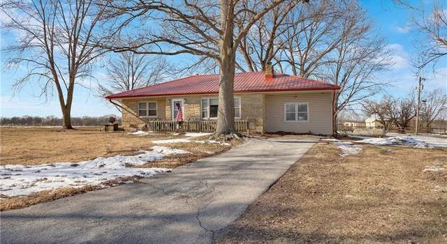 Photo of 122 Buckner Tarsney Rd, Sibley, MO 64088