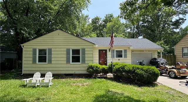 Photo of 5309 W 71st St, Prairie Village, KS 66208