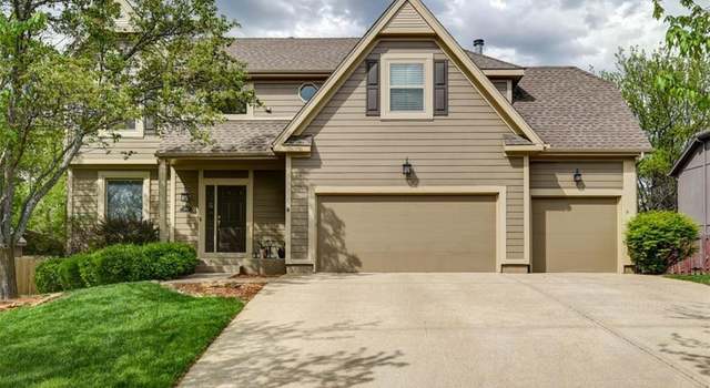 Photo of 15412 Maple St, Overland Park, KS 66223