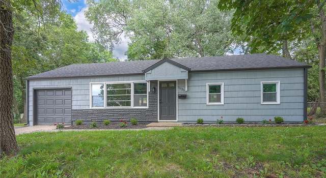 Photo of 7035 Antioch Rd, Overland Park, KS 66204