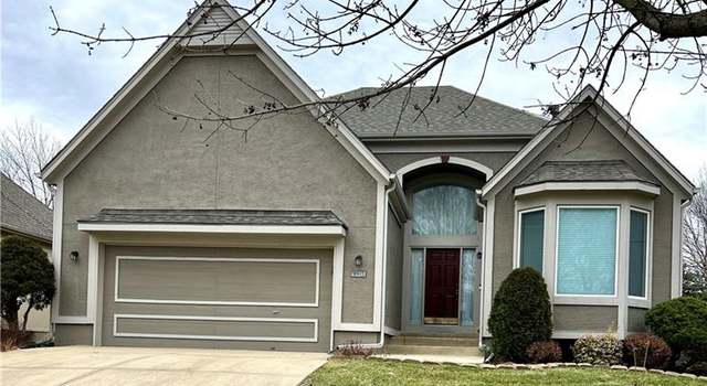Photo of 9911 Vista Dr, Lenexa, KS 66220