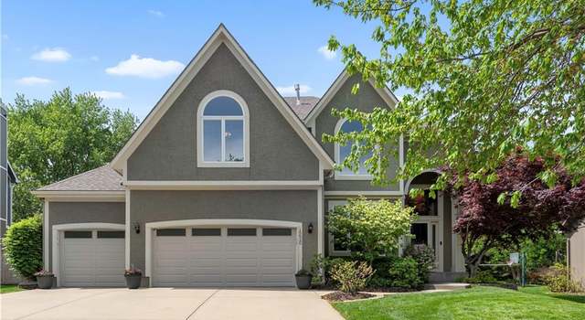 Photo of 15920 Birch St, Overland Park, KS 66085