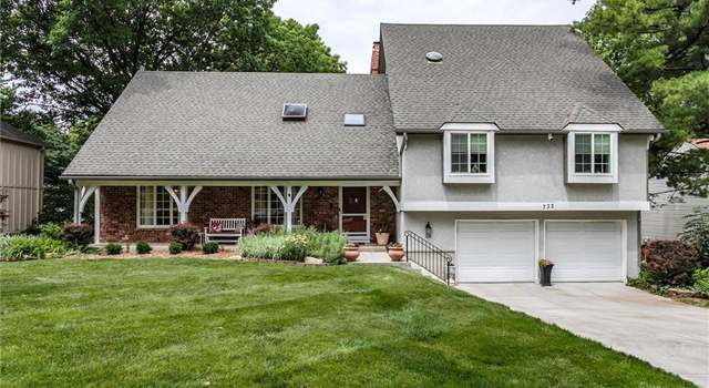 Photo of 732 W 121st St, Kansas City, MO 64145