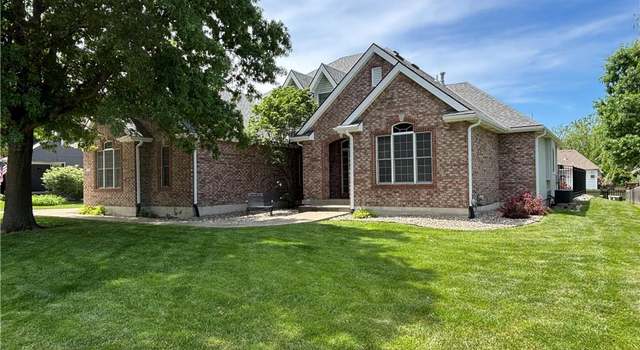 Photo of 3028 S Redtail Dr, Blue Springs, MO 64015