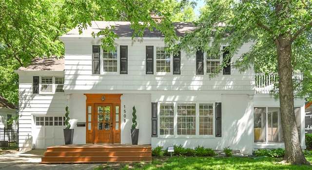 Photo of 1508 University Dr, Lawrence, KS 66044