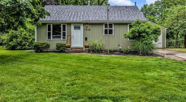 Photo of 7516 Foster St, Overland Park, KS 66204