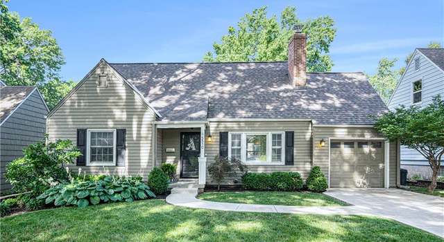 Photo of 5510 Rosewood St, Roeland Park, KS 66205