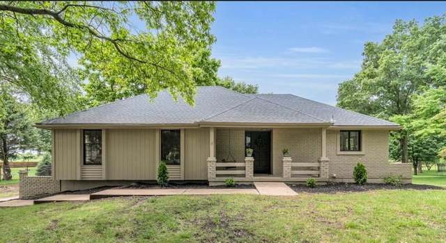 Photo of 9414 Cyclone Ln, Lee's Summit, MO 64064