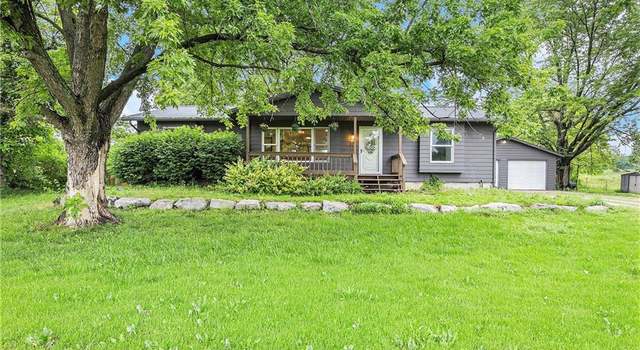 Photo of 205 E 7th St, Pomona, KS 66076