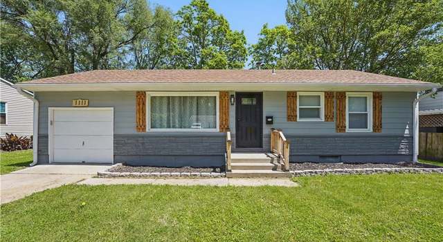 Photo of 1111 N Indian Ln, Independence, MO 64056