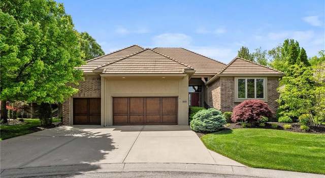 Photo of 11404 El Monte Ct, Leawood, KS 66211
