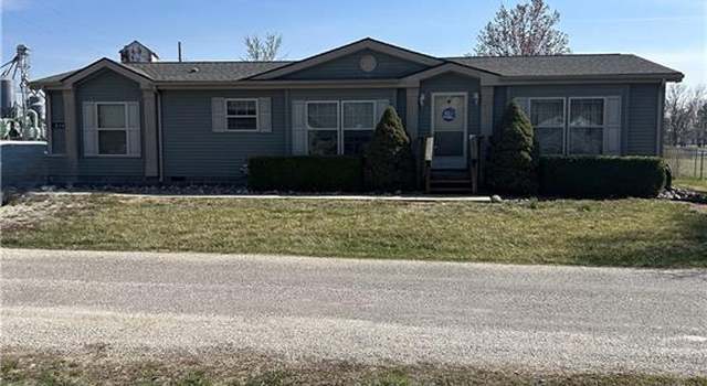 Photo of 315 E Warren St, Williamsburg, KS 66095