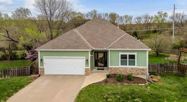Photo of 2206 Gennessee Ct, Lawrence, KS 66044