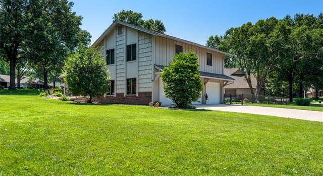 Photo of 902 Bird St, Harrisonville, MO 64701