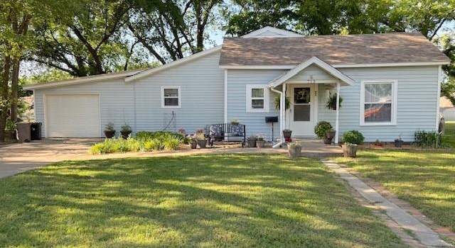 Photo of 713 E Jackson St, Pittsburg, KS 66762