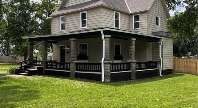 Photo of 112 N High St, Butler, MO 64730