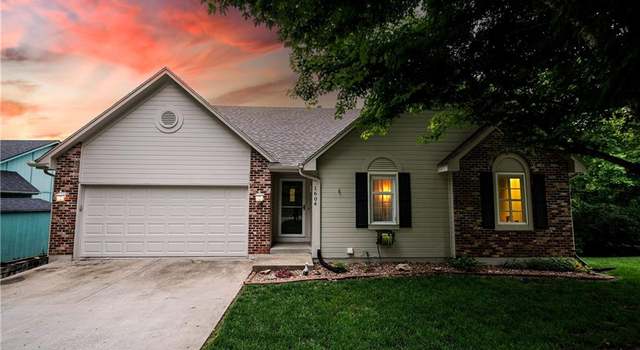 Photo of 1604 S 105th Ter, Edwardsville, KS 66111