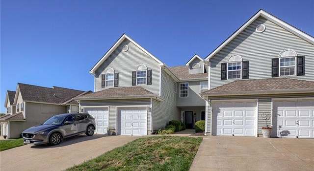 Photo of 8112 N Lawn Ave, Kansas City, MO 64119