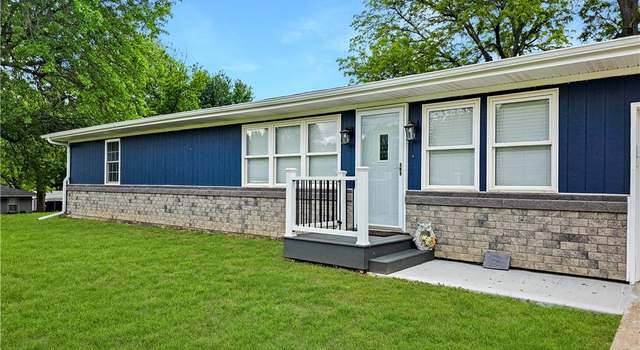 Photo of 706 W Washington St, Waverly, MO 64096