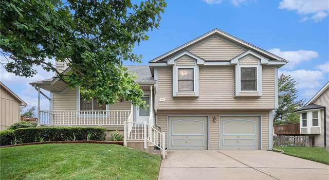 Photo of 7012 Willis Dr, Pleasant Valley, MO 64068