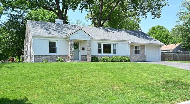 Photo of 7554 Booth Dr, Prairie Village, KS 66208