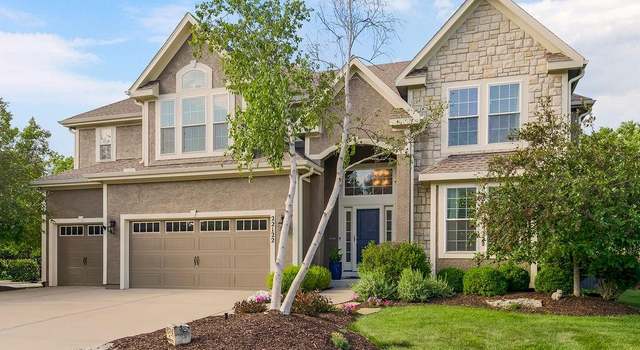 Photo of 22122 W 58th St, Shawnee, KS 66226