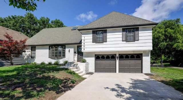 Photo of 10409 Russell St, Overland Park, KS 66212