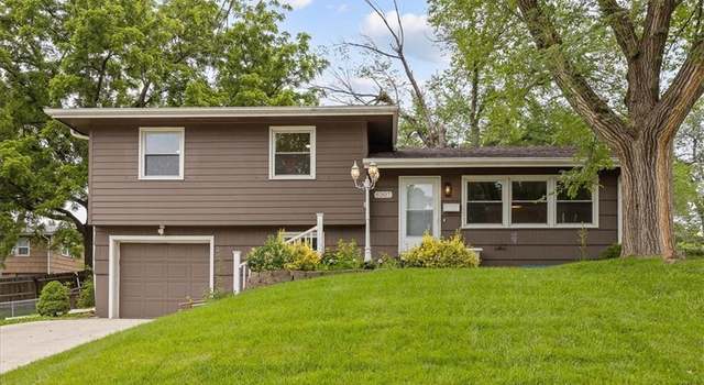 Photo of 6307 N Wayne Ave, Kansas City, MO 64118