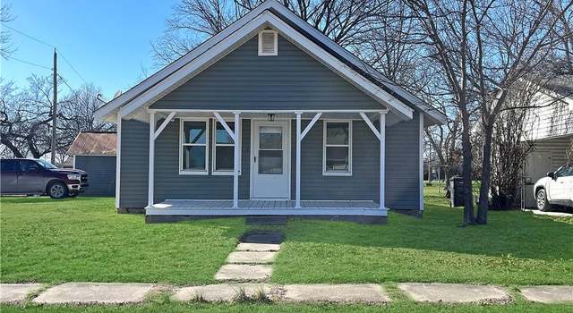 Photo of 716 S Huston Ave, Altamont, KS 67330