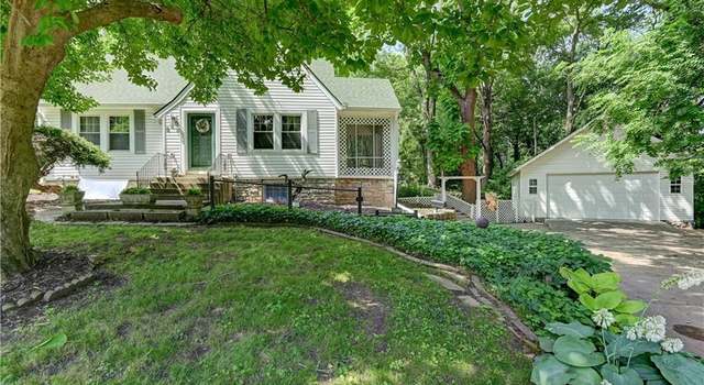 Photo of 845 W 30th St, Independence, MO 64055