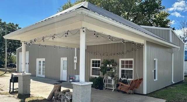 Photo of 383 N Cherry St, Bronaugh, MO 64728