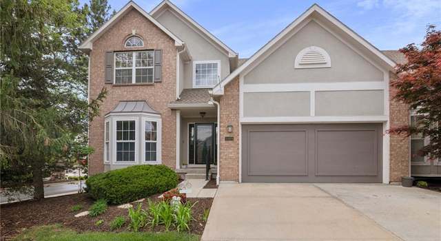Photo of 13404 Riggs St, Leawood, KS 66209