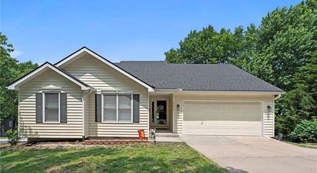 Photo of 1204 NW 70th St, Kansas City, MO 64118